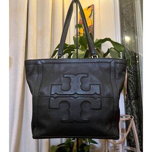 RARE!!!  STUNNING!!! AUTHENTIC TORY BURCH BLACK JESSICA HANDBAG!!